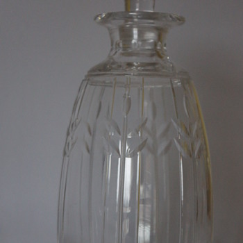 Staurt Crystal Decanter 1930s - Bottles