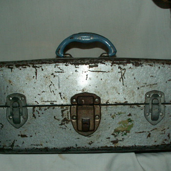 1950's Union Steel Watertite Tackle Box ~ Robins Egg Blue-Colored Handle - Fishing