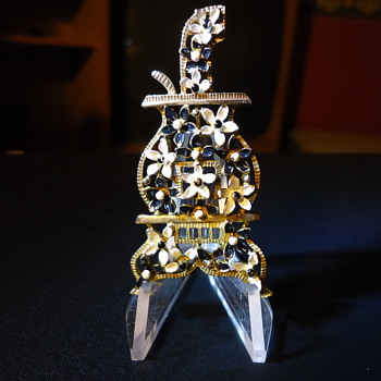 My first piece :) What is it ? Lisner?