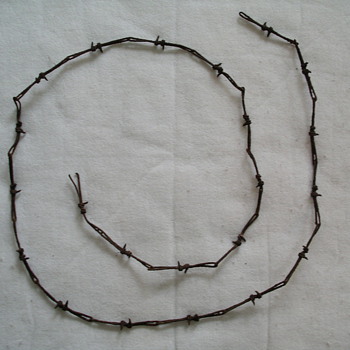 Antique Barbwire - Tools and Hardware