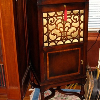 Edison Machines - Records