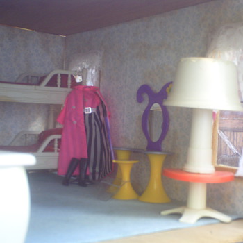 Vintage Topper Dawn Dolls move into McSwain Estate Toys 1000 Boulevard East Toy Closet - Dolls