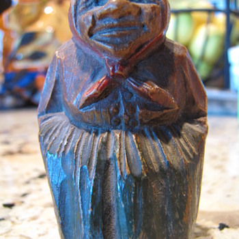 Wooden carved woman
