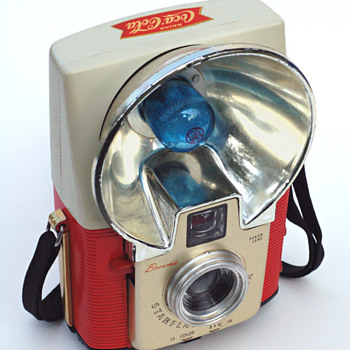 Coca-Cola Brownie Starflash - Cameras
