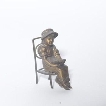 Victorian Girl Reading