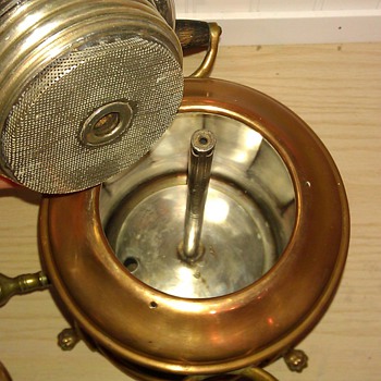 Any info on this samovar would be much appreciated.