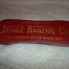 CLOTHES BRUSH