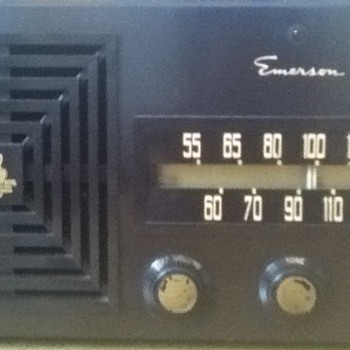 Model 614B Emerson Radio - Radios