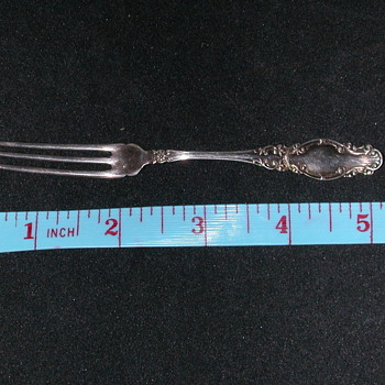 wm rogers silver fork