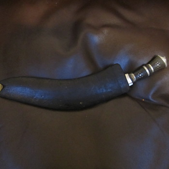 Trying to find info on this Kukri Dagger/ Knife