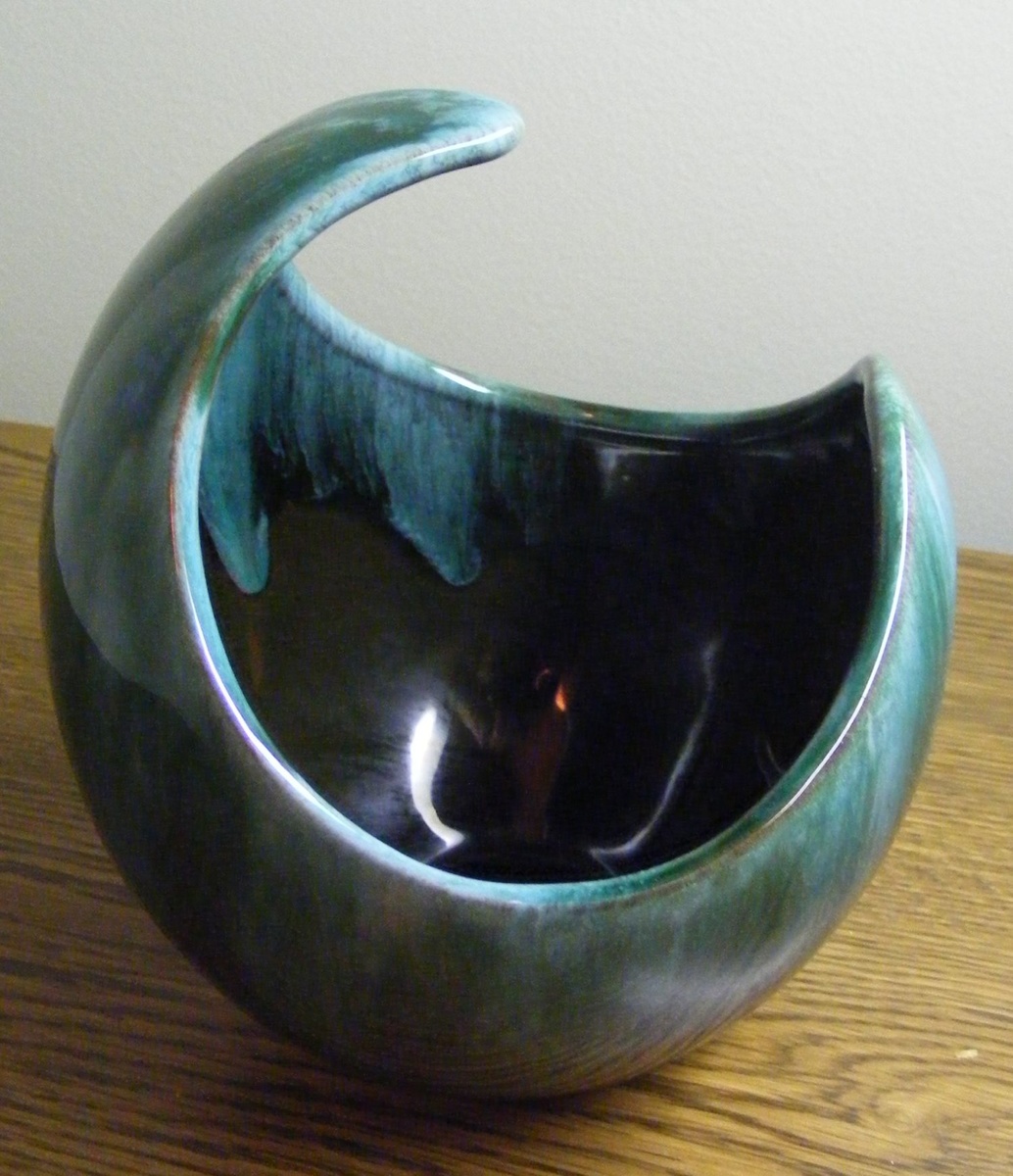 Blue Mountain Pottery Bowl/Dish Old Mark Collectors Weekly