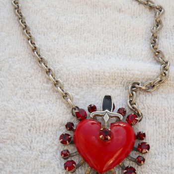 De Luxe NYC/A'dam Heart & Dagger Necklace