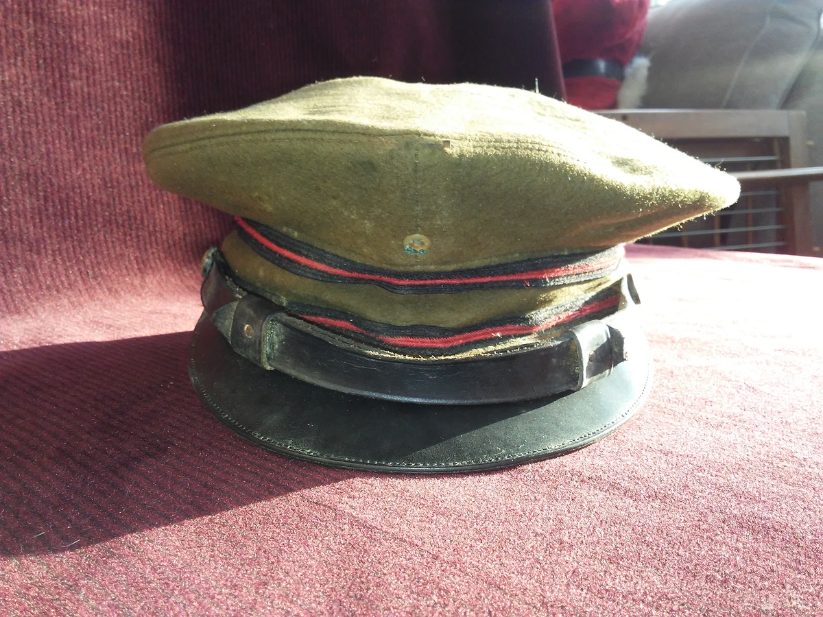 Vintage military hat....what era and rank ?...... Collectors Weekly