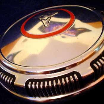 Mopar Dog Dish Hubcaps - Classic Cars