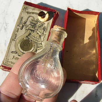 Turn of the Century Toy Doll Nursing Bottle & Box 