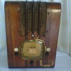D.R. Company Antique Tombstone Style Radio Model#149 Serial#297707