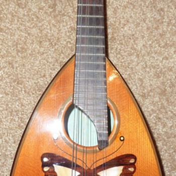 Vintage Ventura Bowl Back Mandolin, Exellent condition