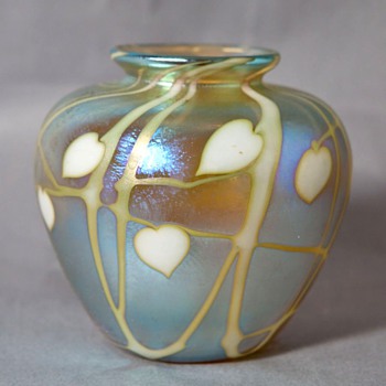 Richardson Art Nouveau Style Vase - Art Glass