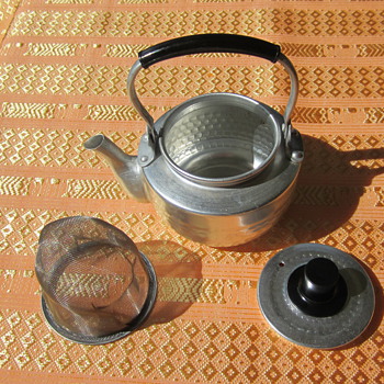 Twu Cup Teapot - Kitchen
