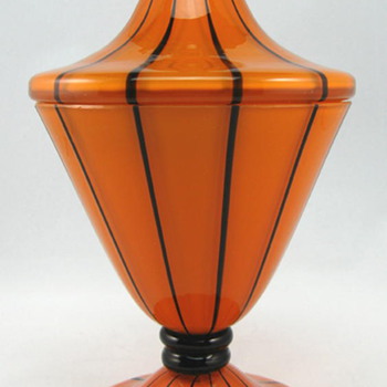Loetz Tango Striped Jar, Ausführung 157