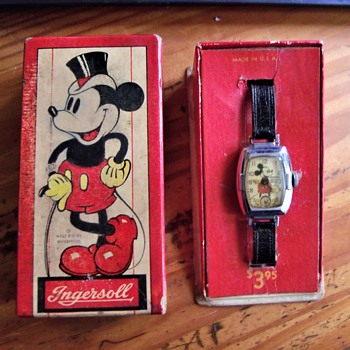 Two Collectors unite to Make a Complete Mickey Mouse Watch - Wristwatches
