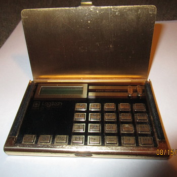 VINTAGE POCKET CALCULATOR - Electronics