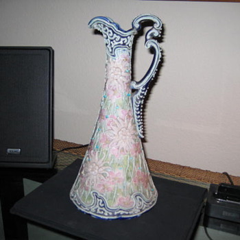 Help me identify this vase  - Art Glass