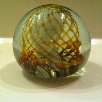 Elegant Isle of Wight Gold & White Swirled Paperweight - Art Glass