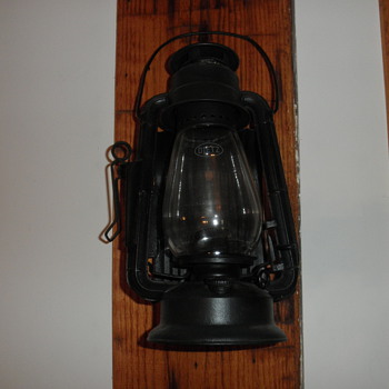 Dietz Junior wagon lantern