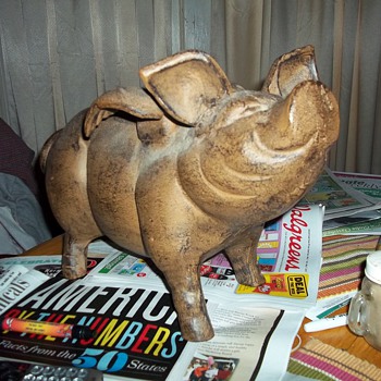 PIGGY BANK/DOOR STOP - Coin Operated