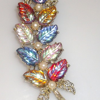 molded glass leaves & pearl brooch. Schiaparelli?