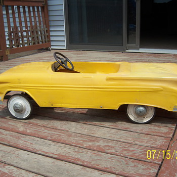 1959 IMPALA CONVERTIBLE PEDAL CAR - Model Cars