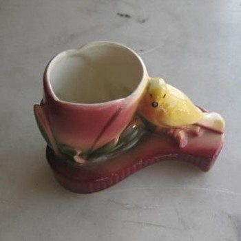 Bird planter - possibly Royal Copley - Figurines