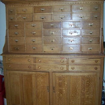 Antique Cabinet (Not Sure What it Really Is) - Furniture