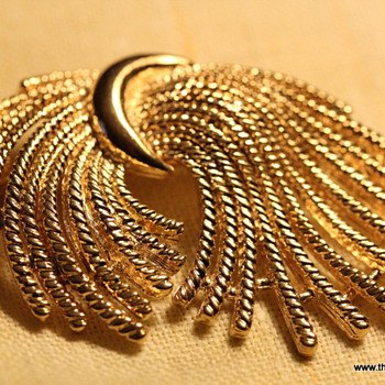 Estate Brooch with Anchor Hallmark - Costume Jewelry