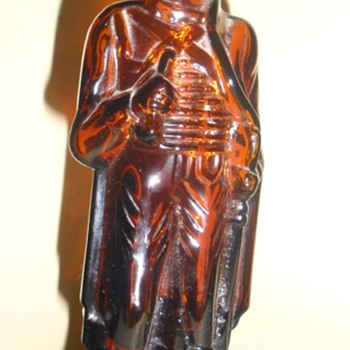 Rare vintage soldier cologne bottle made in italy. HELP PLS! - Bottles