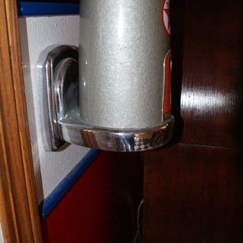 Soap dispenser
