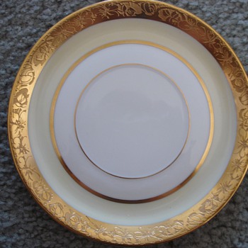 Rosenthal Selb-Bavaria China set... trying to identify pattern! - China and Dinnerware