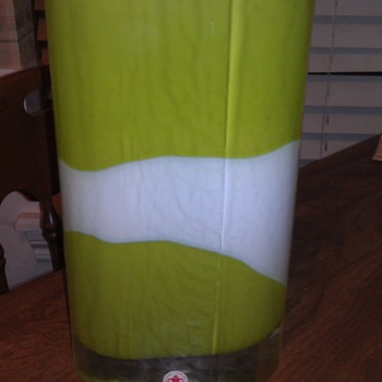 BERANEK ART GLASS VASE - Art Glass