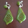 mystery bakelite earrings--seen these before??