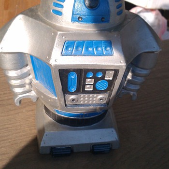 Ceramic Robot - Toys
