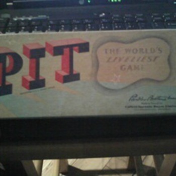 dose anyone know the Value of this game in the condition it is in?