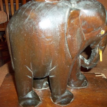 ELEPHANT TABLE - Furniture