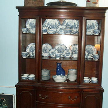 Johnson Bros Coaching Scenes tableware