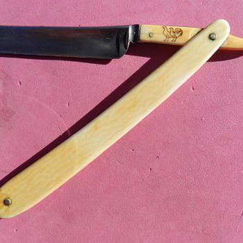 IVORY 19th Century Hen & Rooster Straight Razor