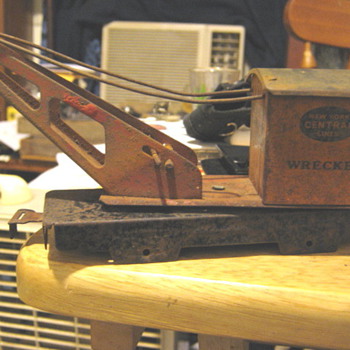 Marx restored wrecker car