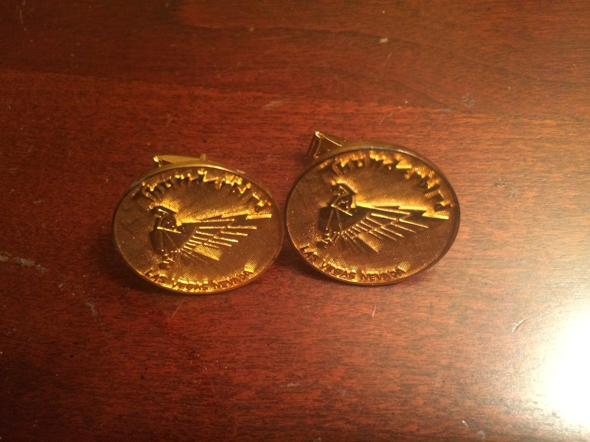 Casino cufflinks