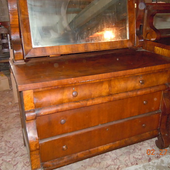 Dresser