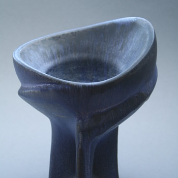 Loré, Beesel, the Netherlands. Designed by Matt Camps 1970s. Marked B70/1 - Pottery