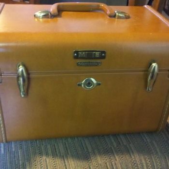 1953 Samsonite Train Case - Bags